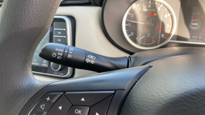 Nissan Micra 1.0 IG-T 92 Kiiro 5dr Petrol Hatchback